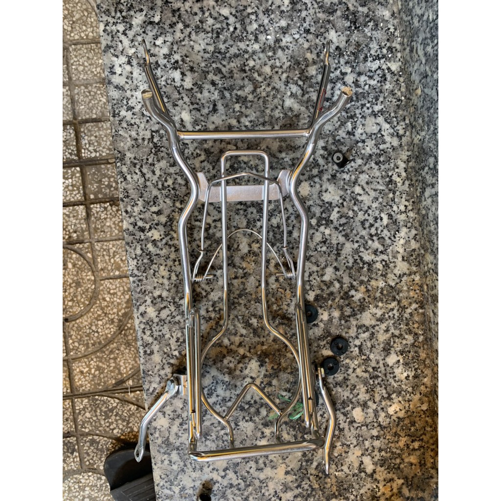 Ba ga giữa xe cub 125 cc đời 2018