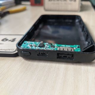 Box sạc dự phòng dùng pin lipo ( không pin ) ( Black 64_7 )