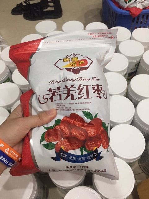 1kg Táo Đỏ Tân Cương (2 gói 500gr)