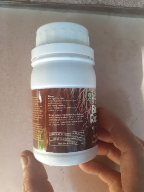 Siêu kích rễ Mỹ BiO Root 0-1-1 lọ 100ml