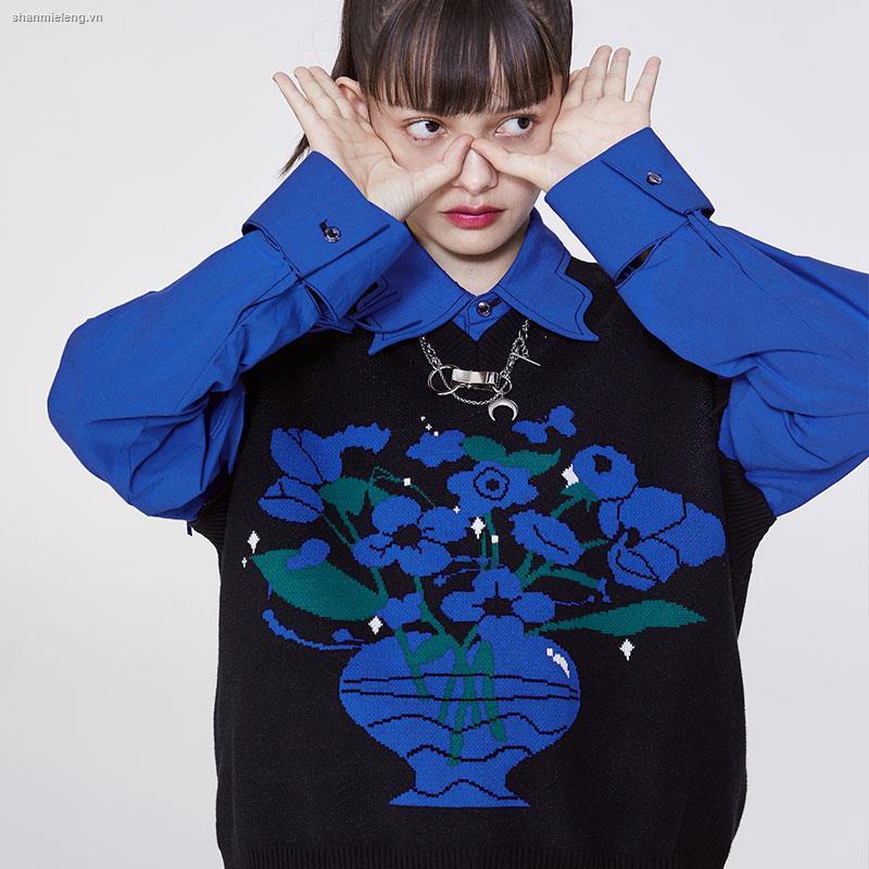 Áo len không tay cổ chữ V màu đen và xanh dương thời trang mùa thu dành cho nữ 2021 | BigBuy360 - bigbuy360.vn