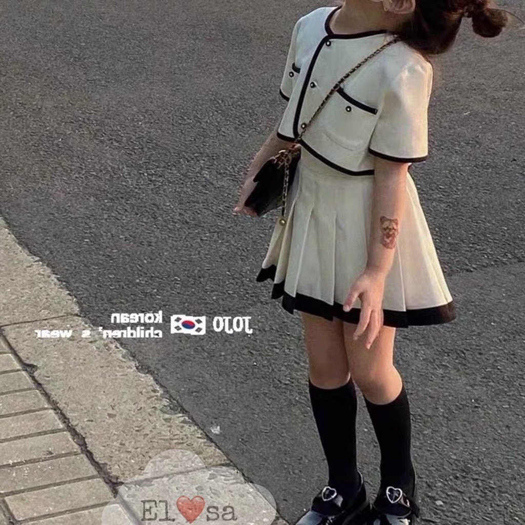 Váy bé gái - Set áo trắng bo viền đen kèm chân váy xếp ly siêu xinh cho bé gái 1 - 7 Tuổi