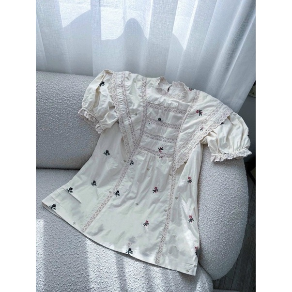 ĐẦM DOLL XÔ THÊU HOA