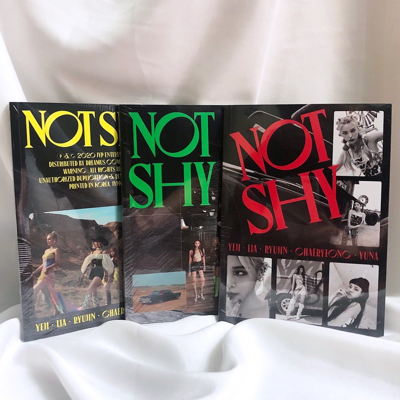 Bộ ảnh ITZY Not Shy mới nguyên seal