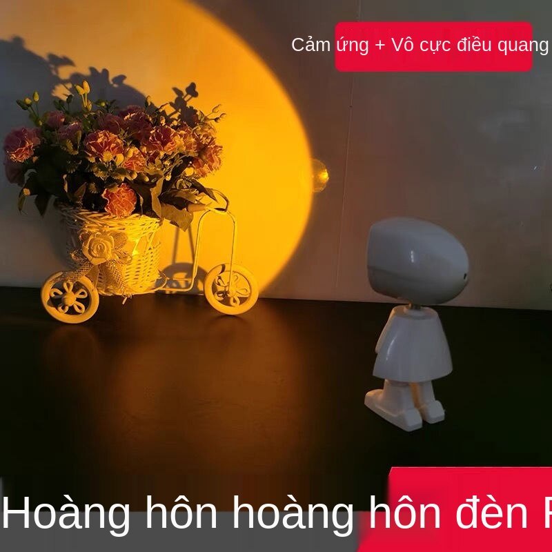 Đèn Ngủ Hình Robot Phong Cách Ý Độc Đáo