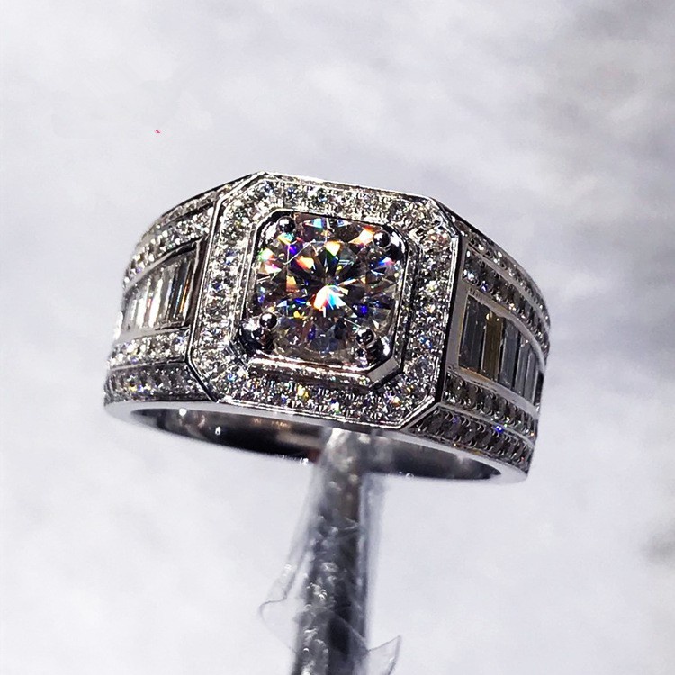 Nhẫn Đính Hôn Kim Cương Trắng Vàng Sang Trọng Cho Nam Nữ