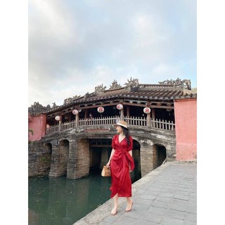 Váy cổ v vạt lệch ( giá sale)