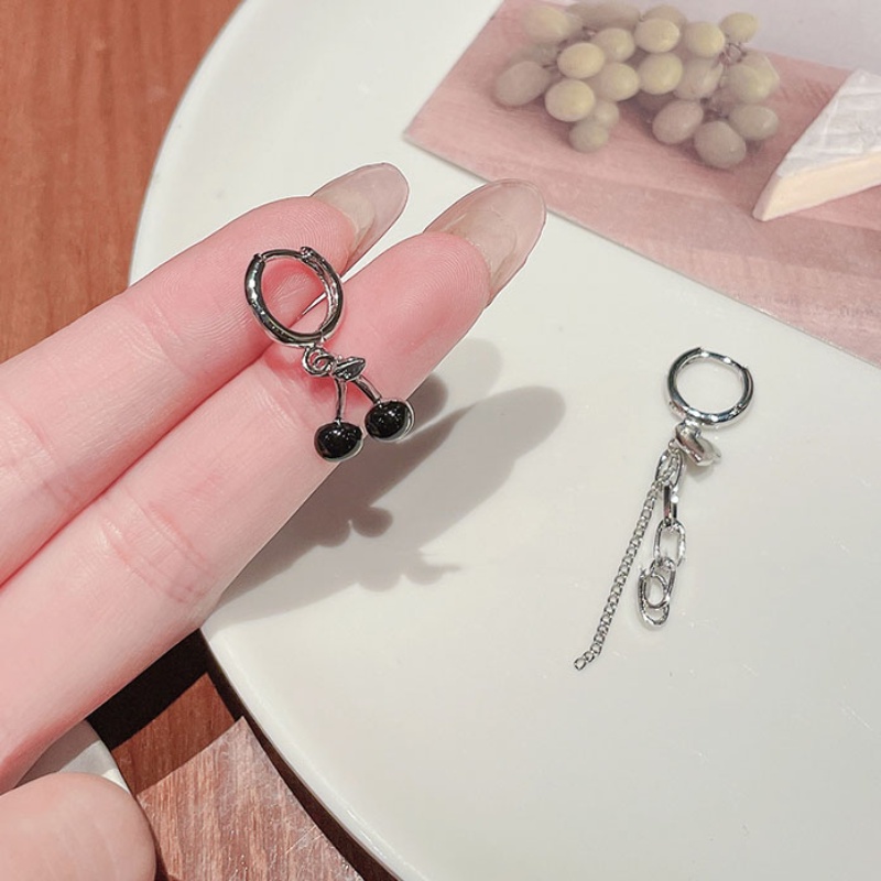 Khuyên tai hình trái Cherry phong cách Hàn Quốc