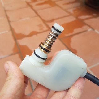 Rơ le Vuông, và rơ le cong của máy rửa xe mini