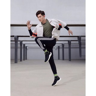 Trả order cho khách bộ đồ thể thao nam