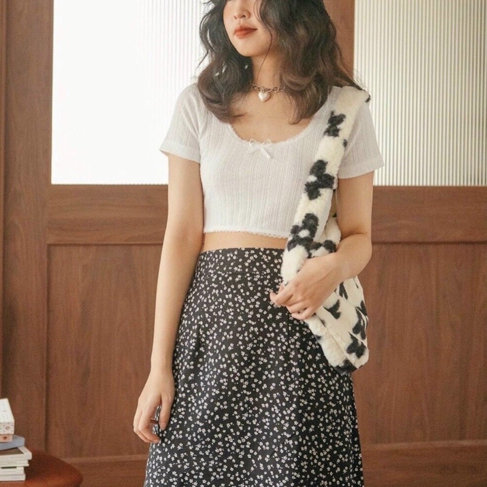 SET ÁO CROP TRẮNG VIỀN REN + CV MIDI HOA CÚC - ST0644