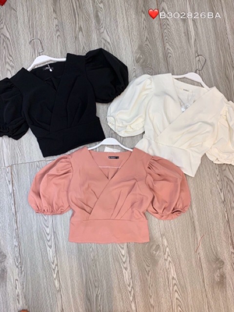 [Mã WASTUP giảm 10% tối đa 30K đơn 99K] Áo kiểu croptop vạt chéo cổ V | BigBuy360 - bigbuy360.vn