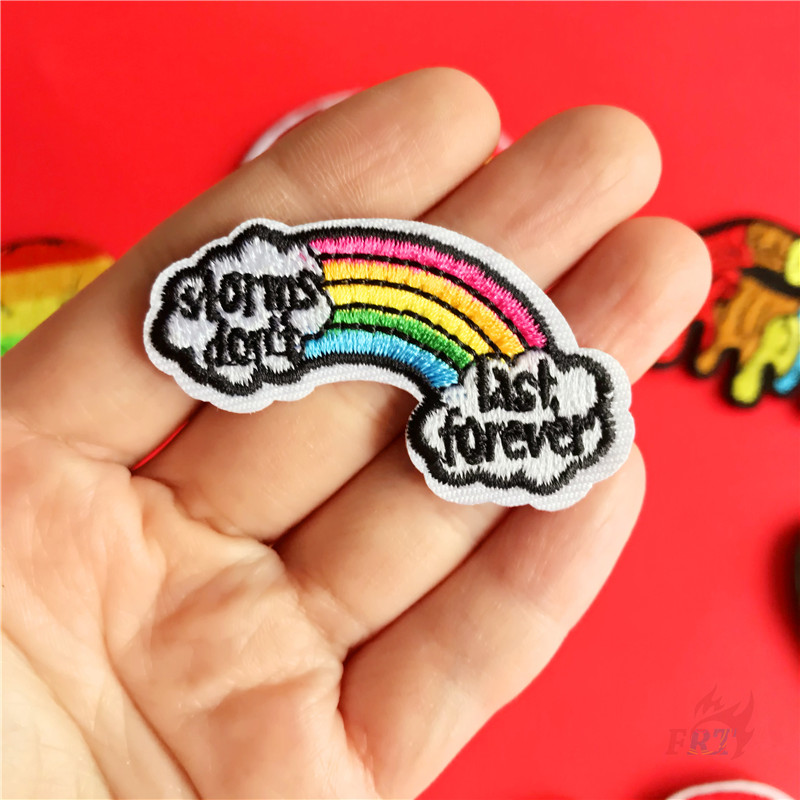 1 Miếng Dán Ủi Quần Áo Hình Đầu Lâu / Trái Tim / Đầu Lâu / Cầu Vồng