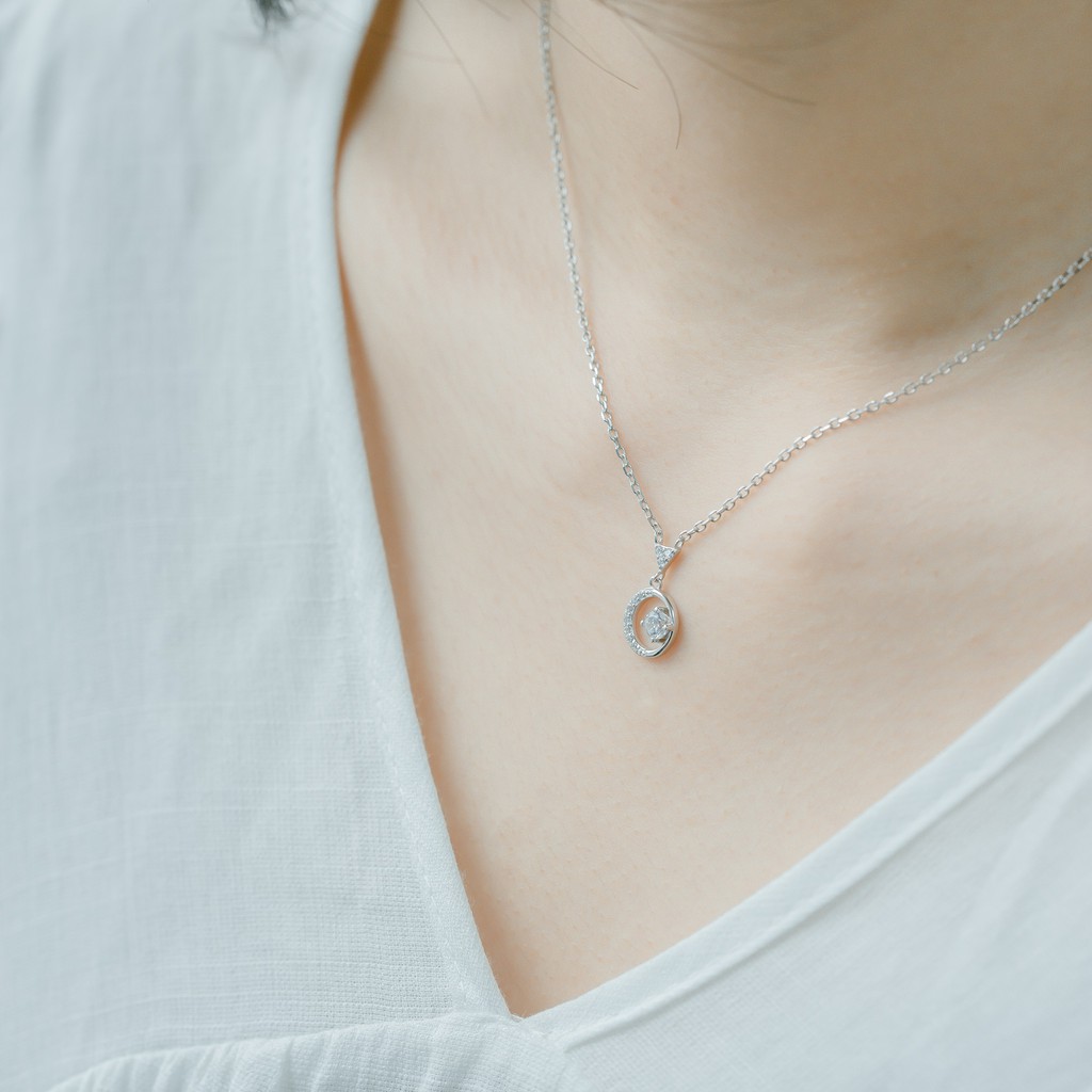 Dây Chuyền Bạc Blue Peach Diamond In Circle WG DC566