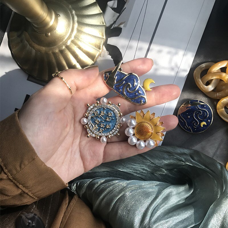 Trâm Cài Áo Hình Tranh Sơn Dầu Hoa Hướng Dương Đính Ngọc Trai Giả Tráng Men Phong Cách Van Gogh