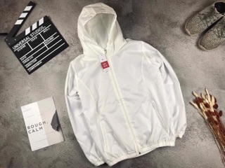 Áo gió Uniqlo
