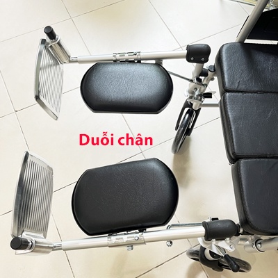 Xe lăn có bô vệ sinh ngả nằm Lucass X72 khung nhôm, bánh đúc