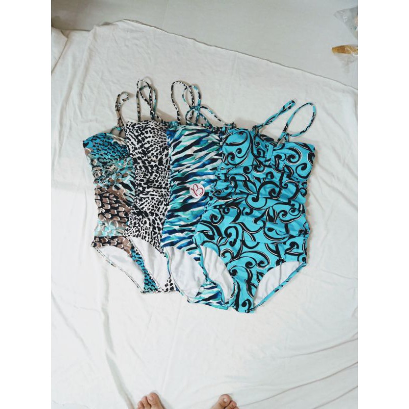 Áo bơi 1 mảnh hoa giấu bụng | BigBuy360 - bigbuy360.vn