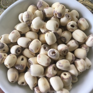 Hạt sen khô loại 1( hạt sen huế) 500gr