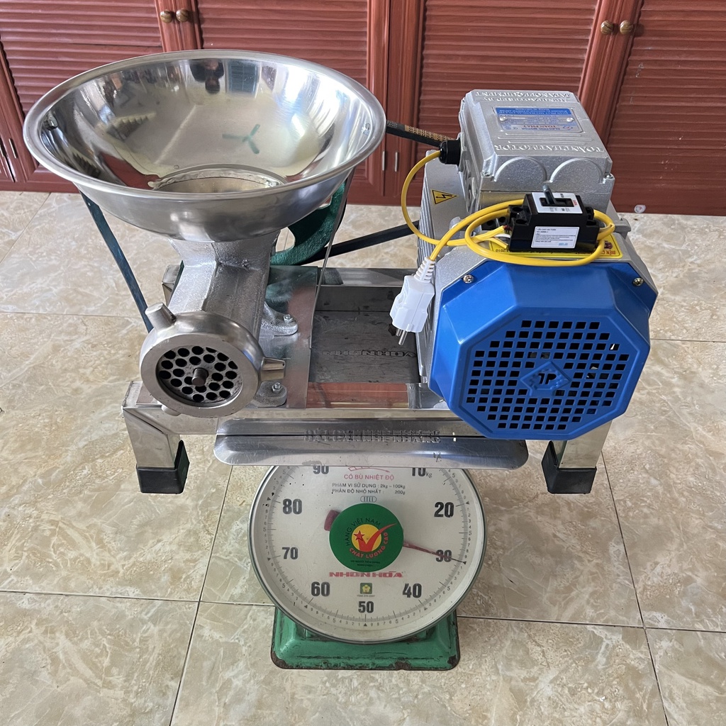 Máy đùn thịt 2HP| Cối đùn thịt 22 chân INOX mô tơ Toàn Phát 1.5kw| Cối xay xương,xay cổ gà, xay cua(Dây đồng 100%)