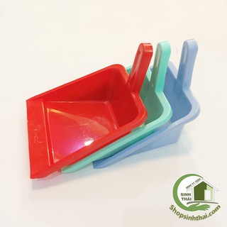 Đồ hốt rác nhựa loại nhỏ có cán cầm ngắn - giao màu ngẫu nhiên