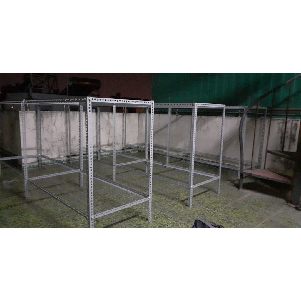 Sắt V Lỗ 3x3cm  - Cây 240cm