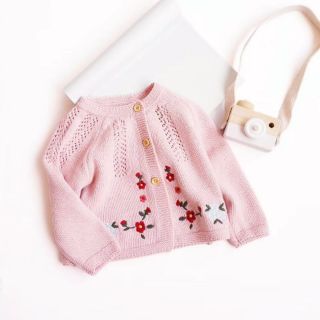 Áo khoác len Cardigan thêu hoa hồng