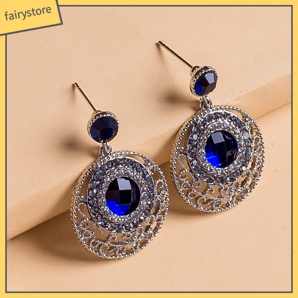 Bông tai hợp kim đính đá kiểu dáng đơn giản