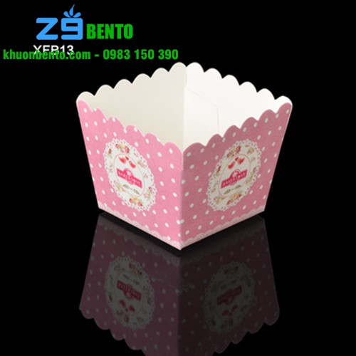 50 LY GIẤY CUPCAKE VUÔNG BAKER LOVE MÀU HỒNG