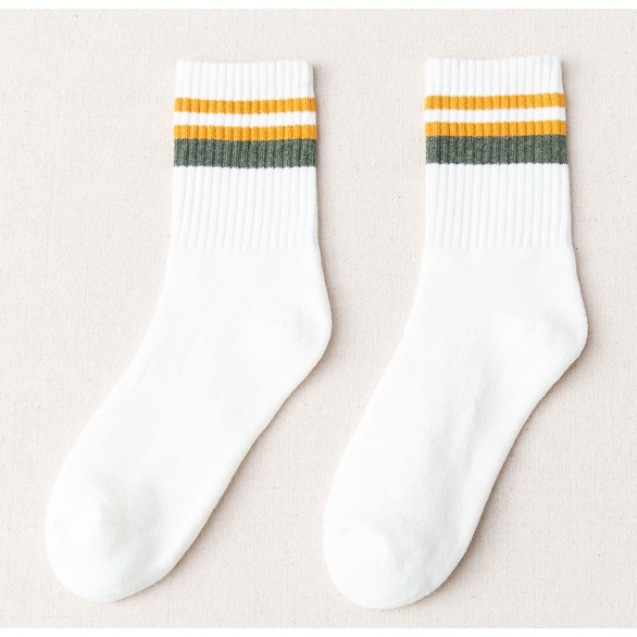 Vớ Tất cotton cổ lửng Nam Nữ phong cách đơn giản, trẻ trung và năng động.