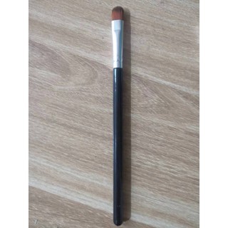 Cọ tém lông mày