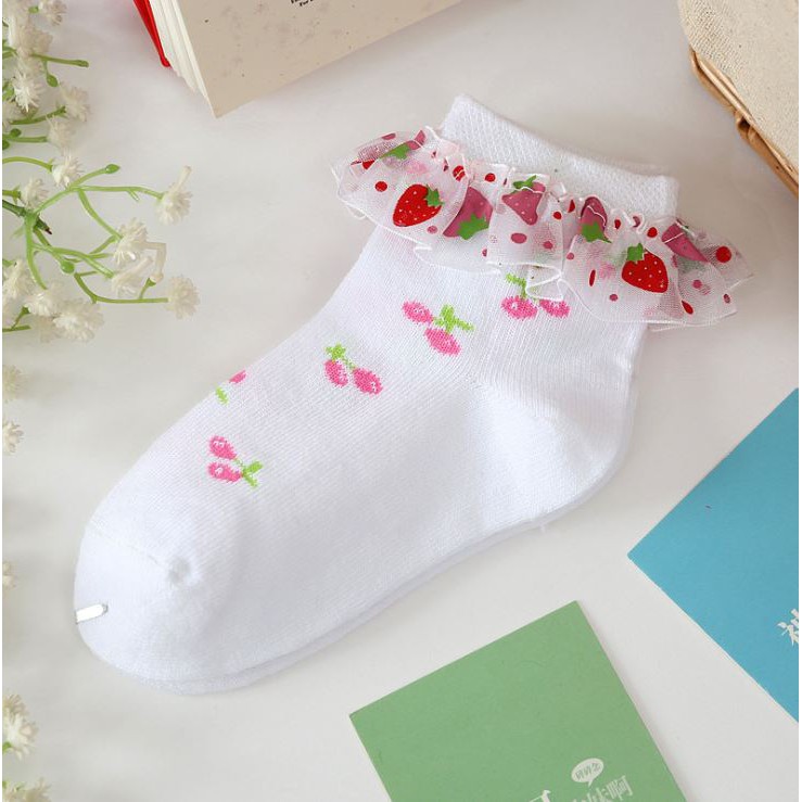 B69 Tất vớ cổ bèo ren in hình quả dâu tây cherry xinh xắn màu trắng/ hồng chất liệu cotton cho trẻ em