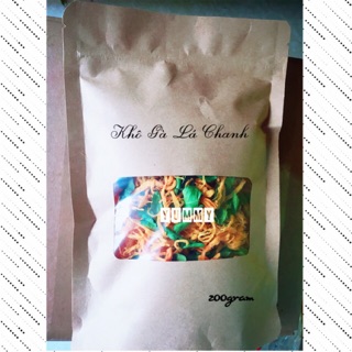 Khô gà lá chanh xé sợi