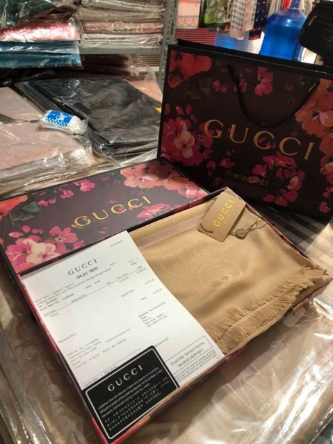 Khăn quàng cổ full box cao cấp chất siêu đẹp | BigBuy360 - bigbuy360.vn