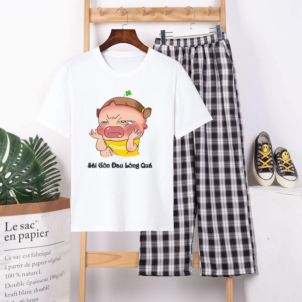 Sét Quần Áo Nữ Ngắn Tay Mặc Đi Chơi, Áo Cotton In 3D Sài Gòn Đau Lòng Quá Kèm Quần Ống Rộng Thun Và Kẻ Phong Cách