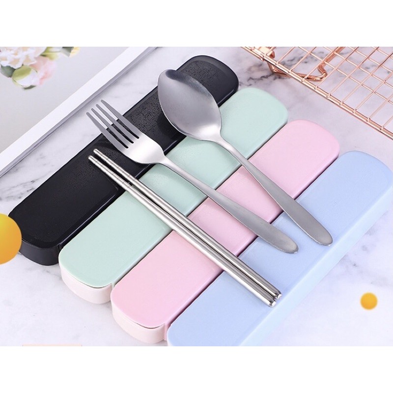 Bộ đũa thìa dĩa inox tặng kèm hộp đựng cao cấp