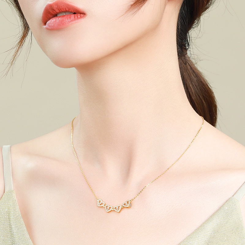 Dây Chuyền Mặt Hoa Bốn Trái Tim Bằng Thép Titan Không Gỉ Đính Kim Cương Giả Màu Sắc Phiên Bản Cao Cấp