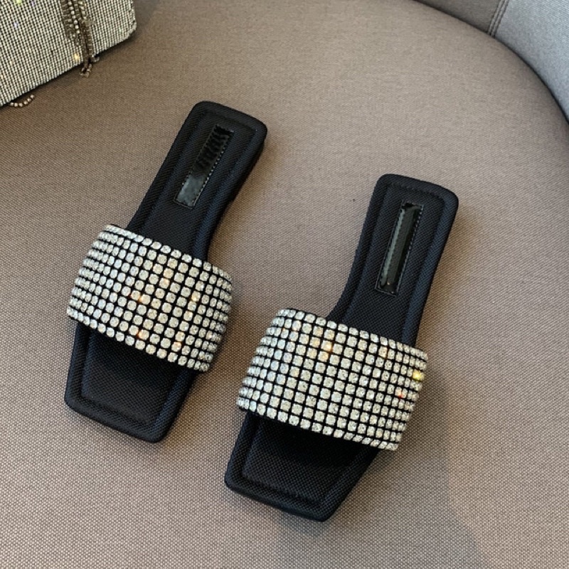 Dép bản xoàn đế bệt Alexsanderwal  xoàn cực sáng chuẩn xịn từ phom đến chất f1 hót quanh năm