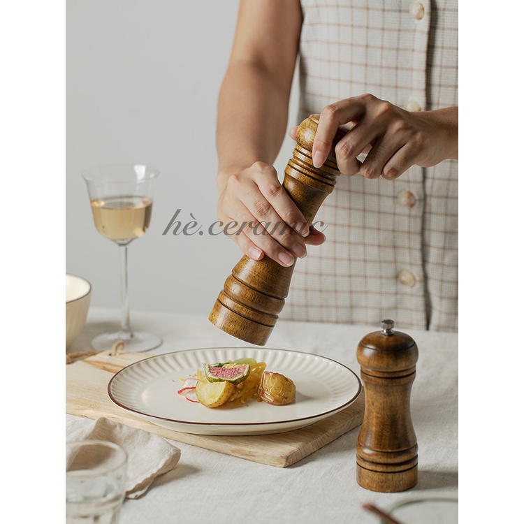 HÈ.CERAMIC / Lọ Xay Tiêu Cầm Tay Bằng Gỗ Phong Cách Âu Châu