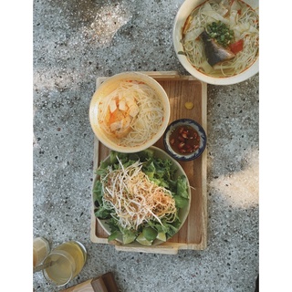 Khay gỗ có tay cầm