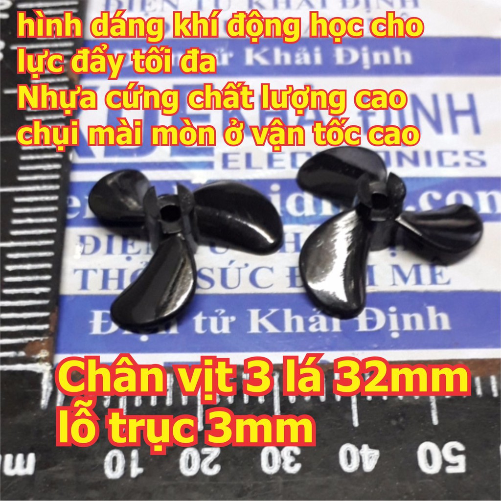 chân vịt tàu thủy mô hình 3 lá, 3 cánh màu đen bóng nhựa cứng (bộ 2 cánh thuận nghịch) 32mm, lỗ trục 3mm kde5475