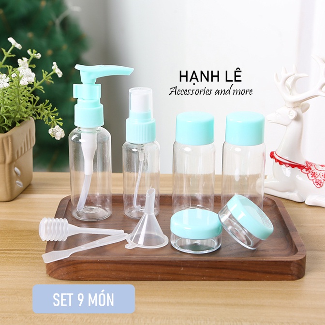 Bộ chiết mỹ phẩm du lịch 7 món tiện lợi, dễ dang mang theo, giúp bảo quản và giữ gìn mỹ phẩm sạch sẽ và an toàn