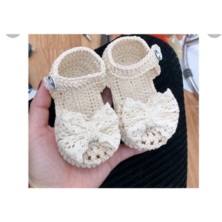 Giầy len cho bé sơ sinh