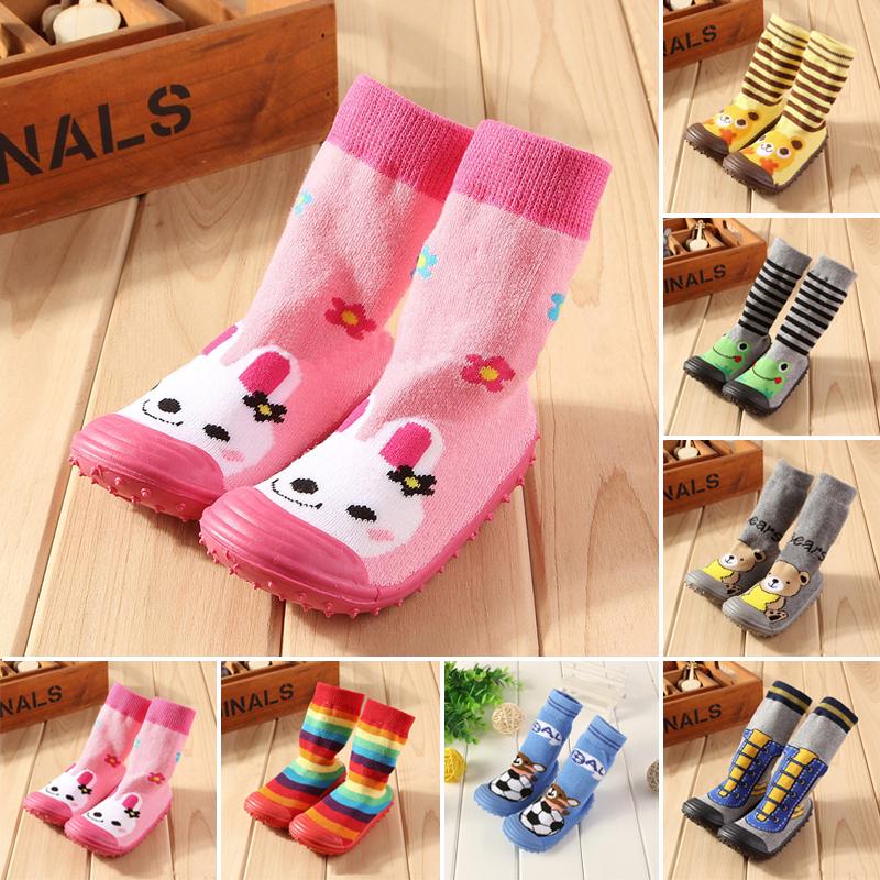 Giày cao su chống trượt cho bé