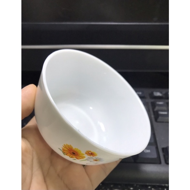 Sỉ_ 100 Chén CHÈ, Chén Chăm Nhựa Trắng HOA CÚC (9*5cm)