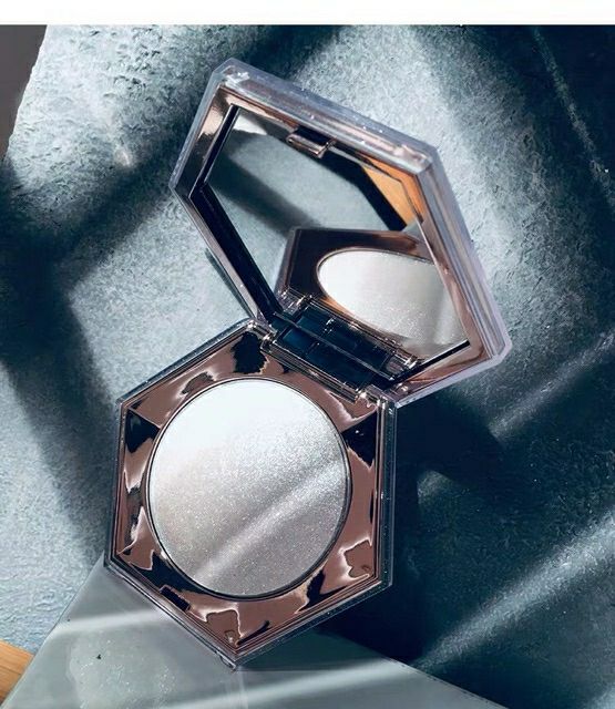 Phấn bắt sáng HER LOVES cao cấp | BigBuy360 - bigbuy360.vn