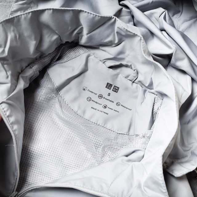 Áo nam chống nước Uni-qlo | BigBuy360 - bigbuy360.vn