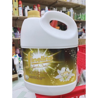 Nước giặt xã Fineline màu vàng 3 lít Chính Hãng thái lan