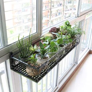 Kệ đựng chậu hoa trong nhà treo cửa sổ tiện lợi