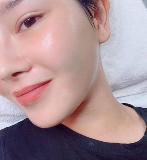 KEM DƯỠNG TRẮNG DA NGÀY ĐÊM V7